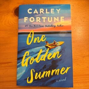 CARLEY FORTUNE
#1 New York Times Bestselling Author
One Golden Summer
